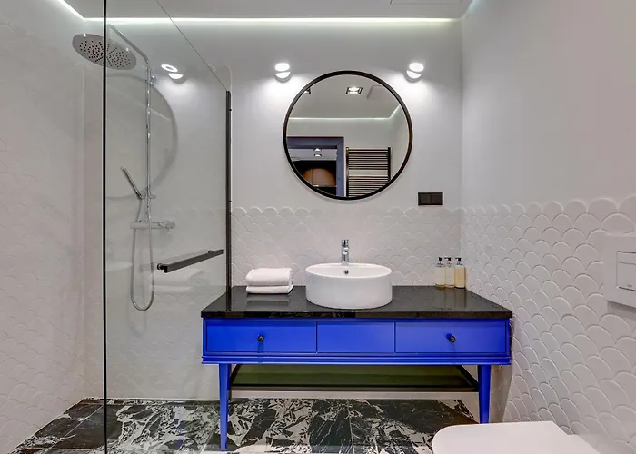 Comfort Deo Plaza Апартаменты *