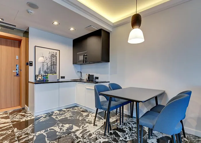 Comfort Deo Plaza Гданьск